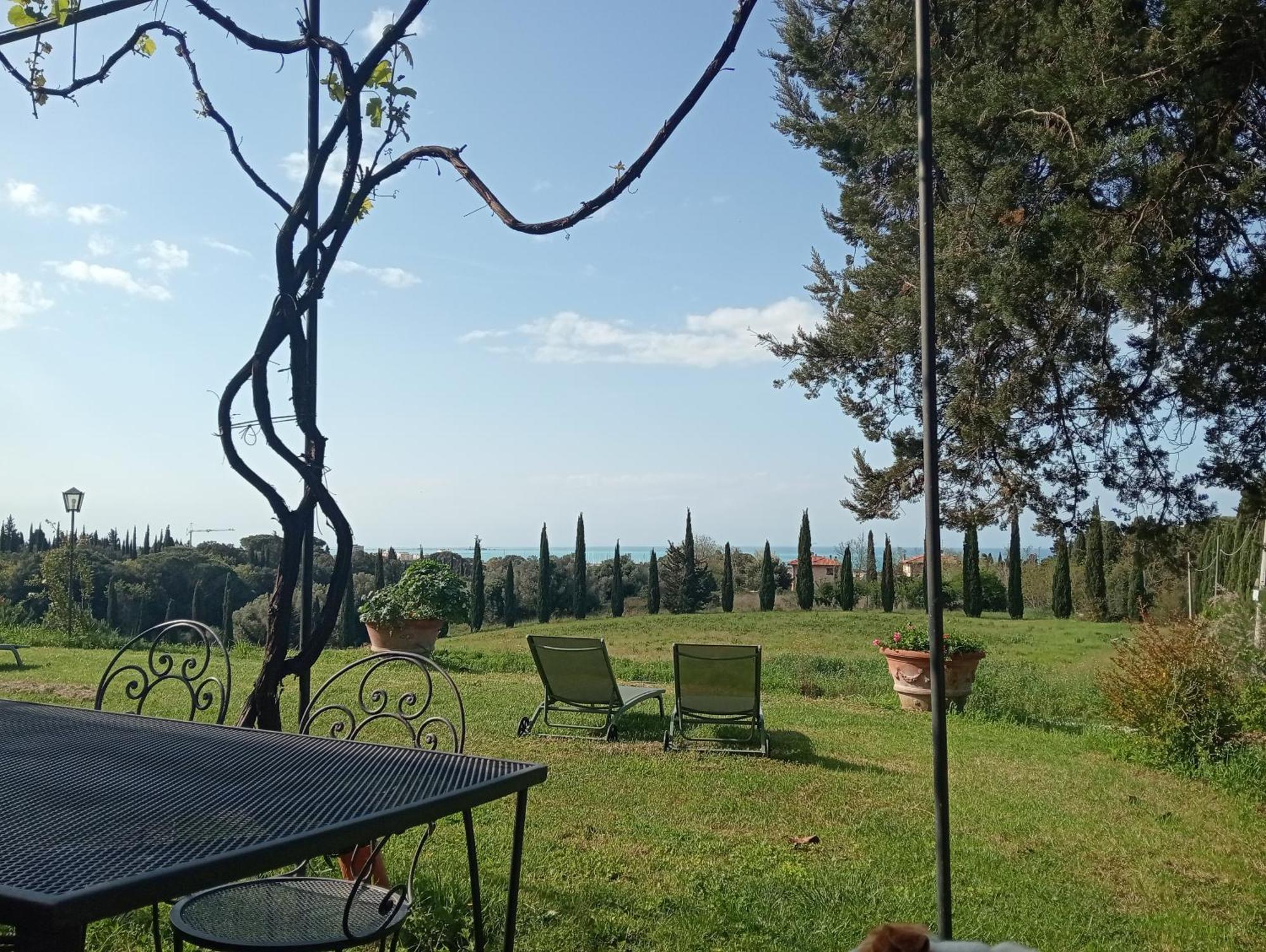 Agriturismo Podere Gianmaria Кастильончелло Экстерьер фото