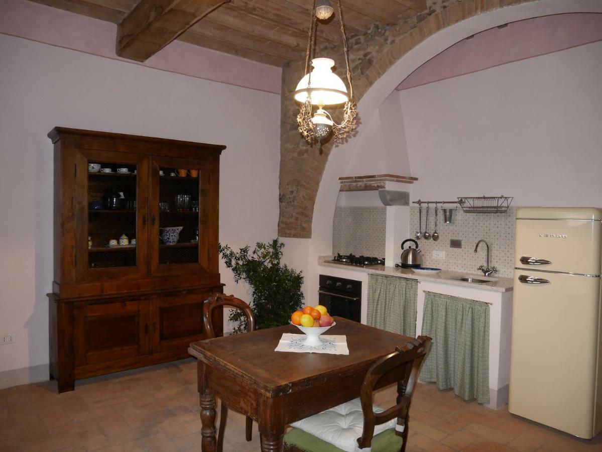 Agriturismo Podere Gianmaria Кастильончелло Экстерьер фото