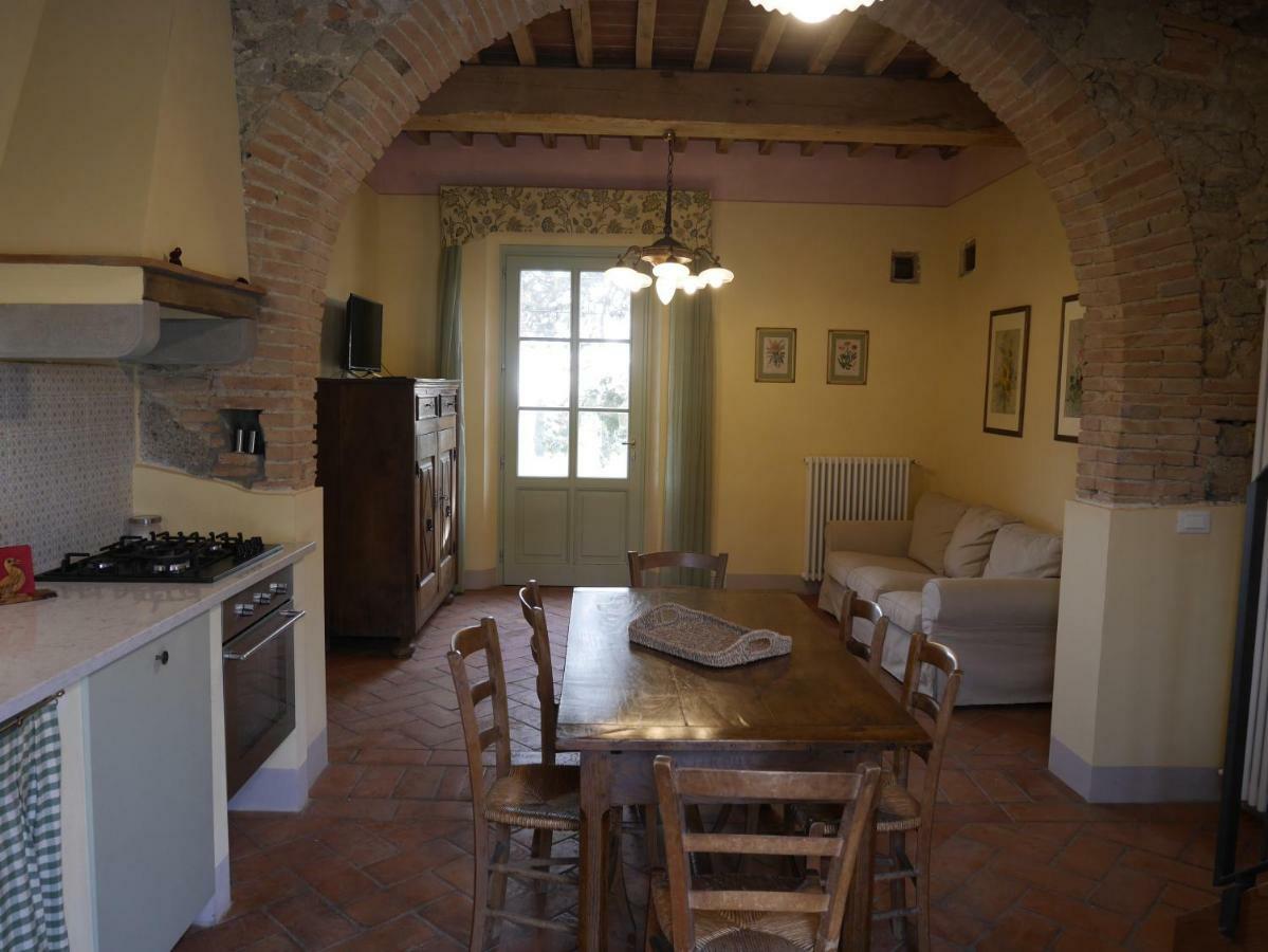 Agriturismo Podere Gianmaria Кастильончелло Экстерьер фото