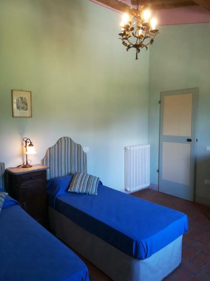 Agriturismo Podere Gianmaria Кастильончелло Экстерьер фото